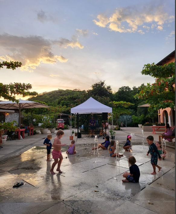splash-pad-las-catalinas-guanacaste-costa-rica